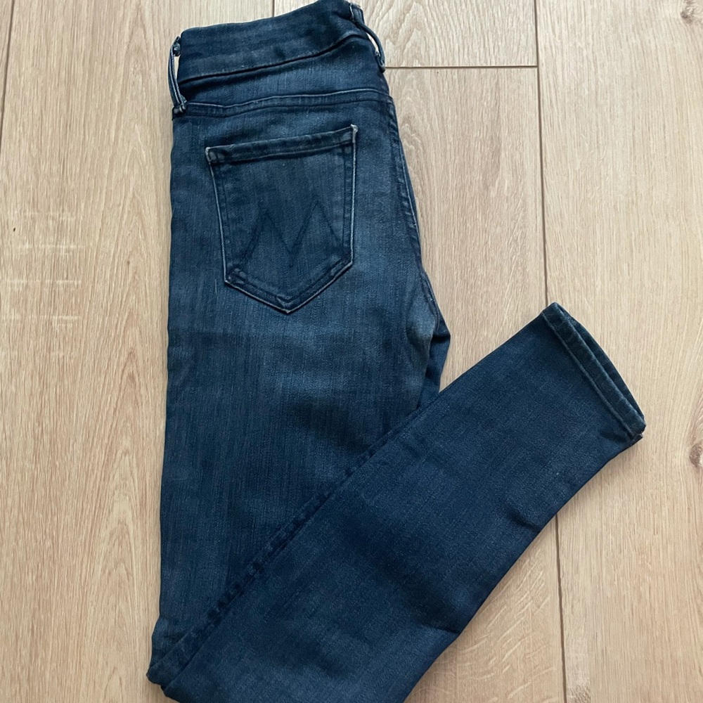 MOTHER the looker dreamy denim jeans 24